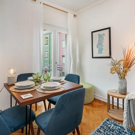 Whome | Estrela Family Apartment Perfect For Families & Friends-3